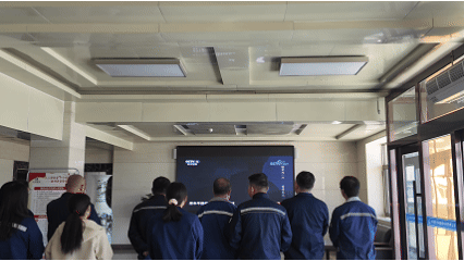 1758176928204023314.gif 9月18日 (2).gif
