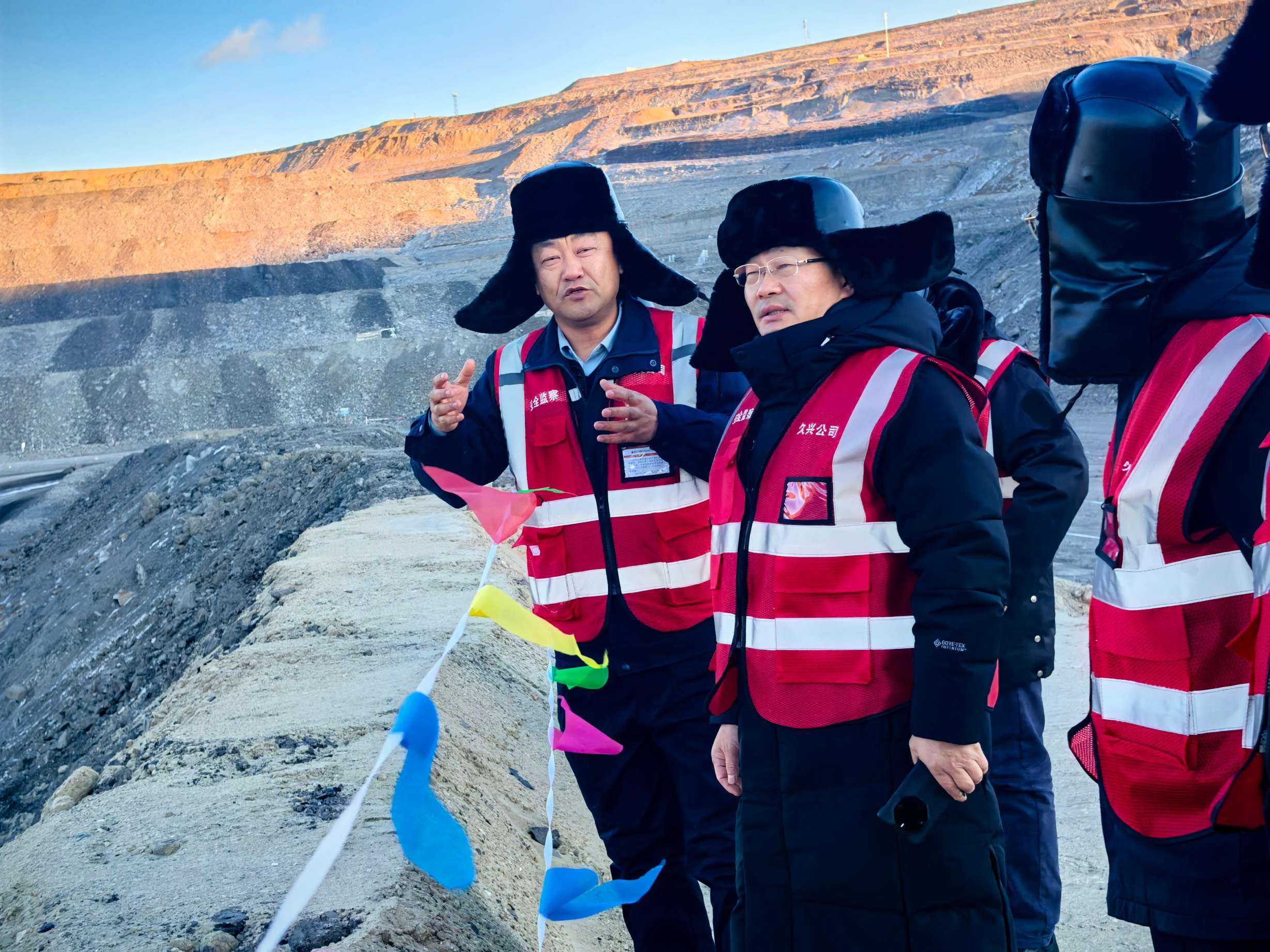 1764753033696090081.jpg auto