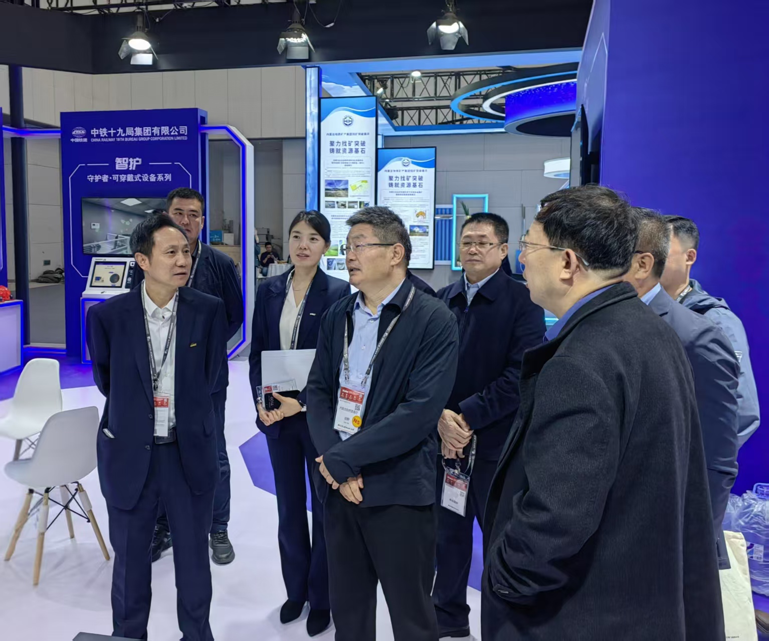 1761622852920068417.jpg auto